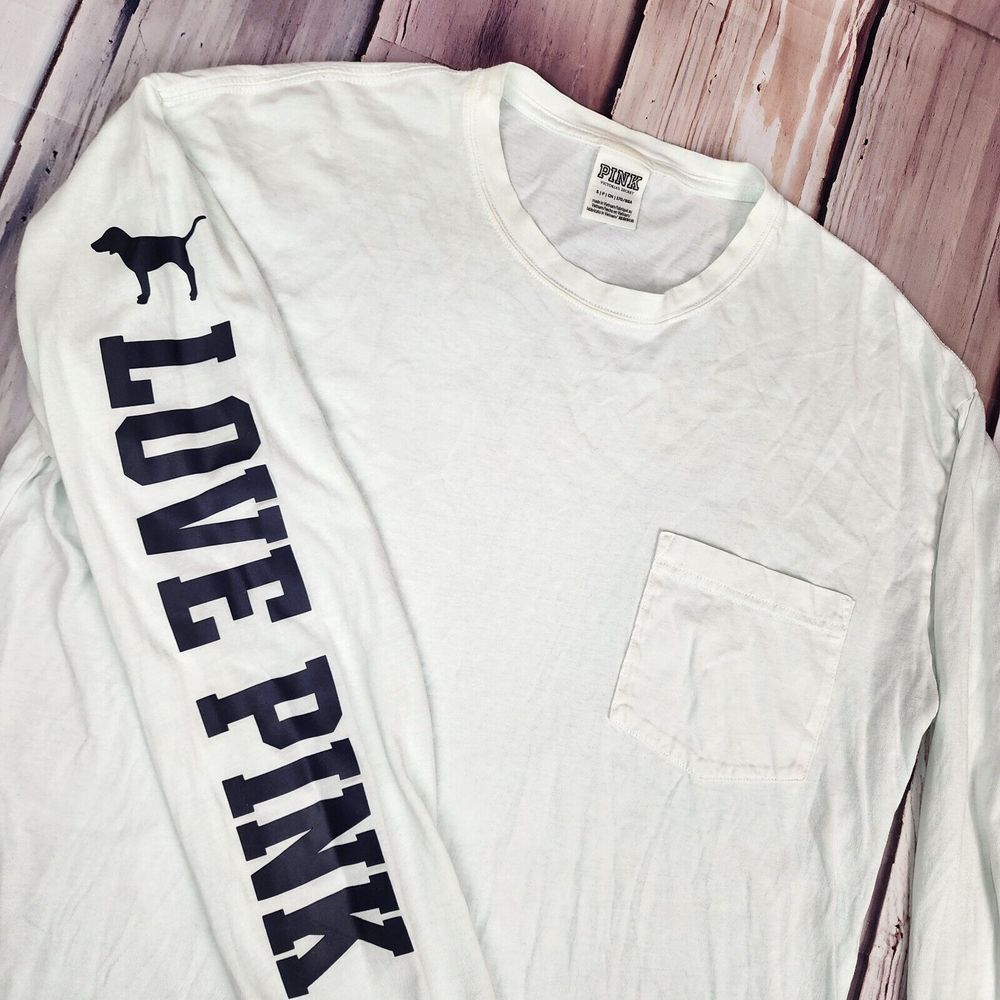 PINK Victoria Secret Womens Small Cool White Long Sleeve "Love Pink" Runs‎ Big